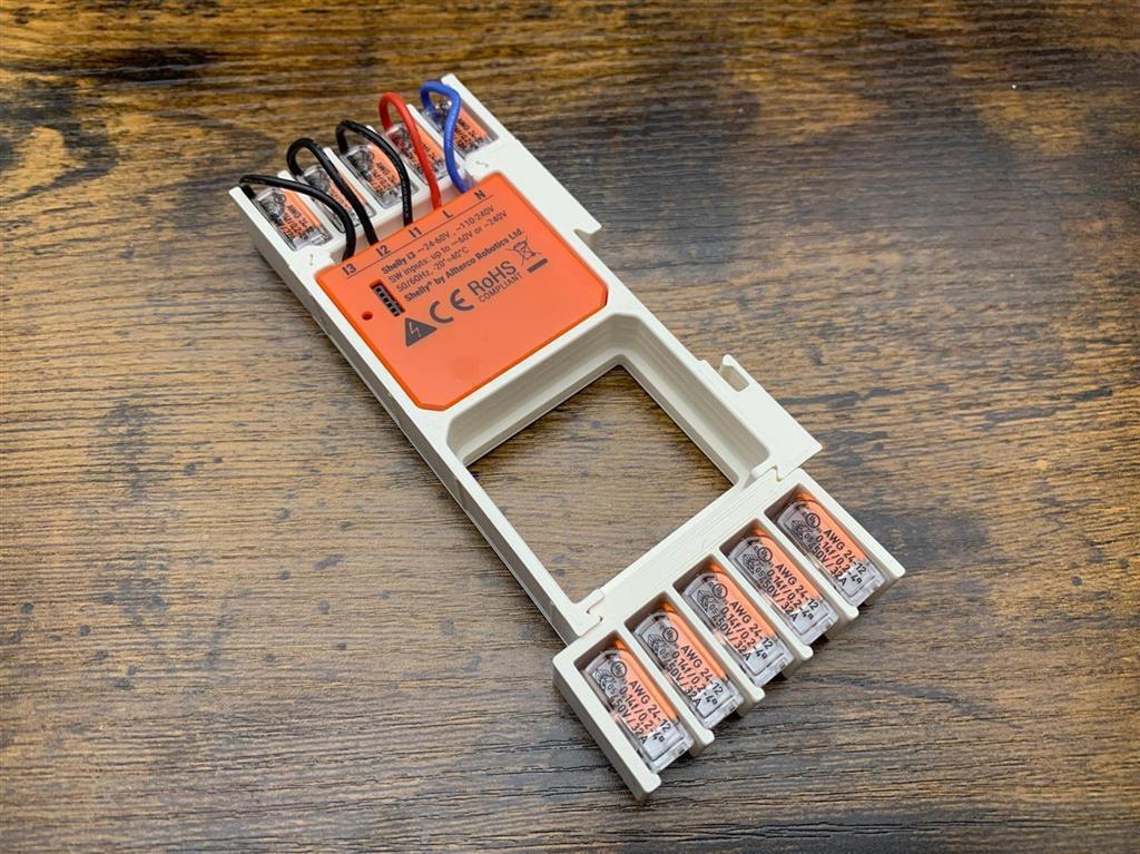 Shelly Hutschienenhalter DUO Shelly i3 + 2 Wago-Halter und 10 Klemmen